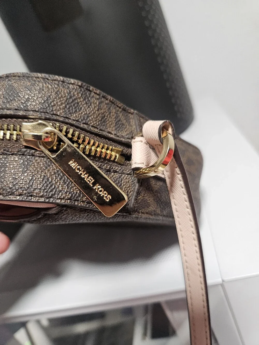 Michael Kors Jet Set Large East West Chain Crossbody Bag